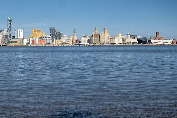 Liverpool-waterfront-on-the-river-mersey, UK